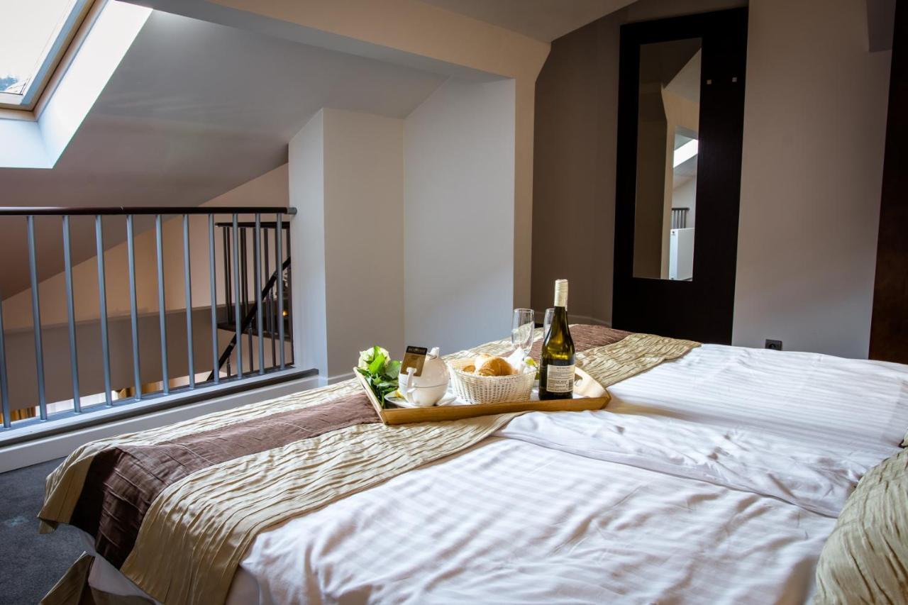 Hotel Nowy Dwor Elizy Blisko Sky Bridge Длуґополе-Здруй Екстер'єр фото