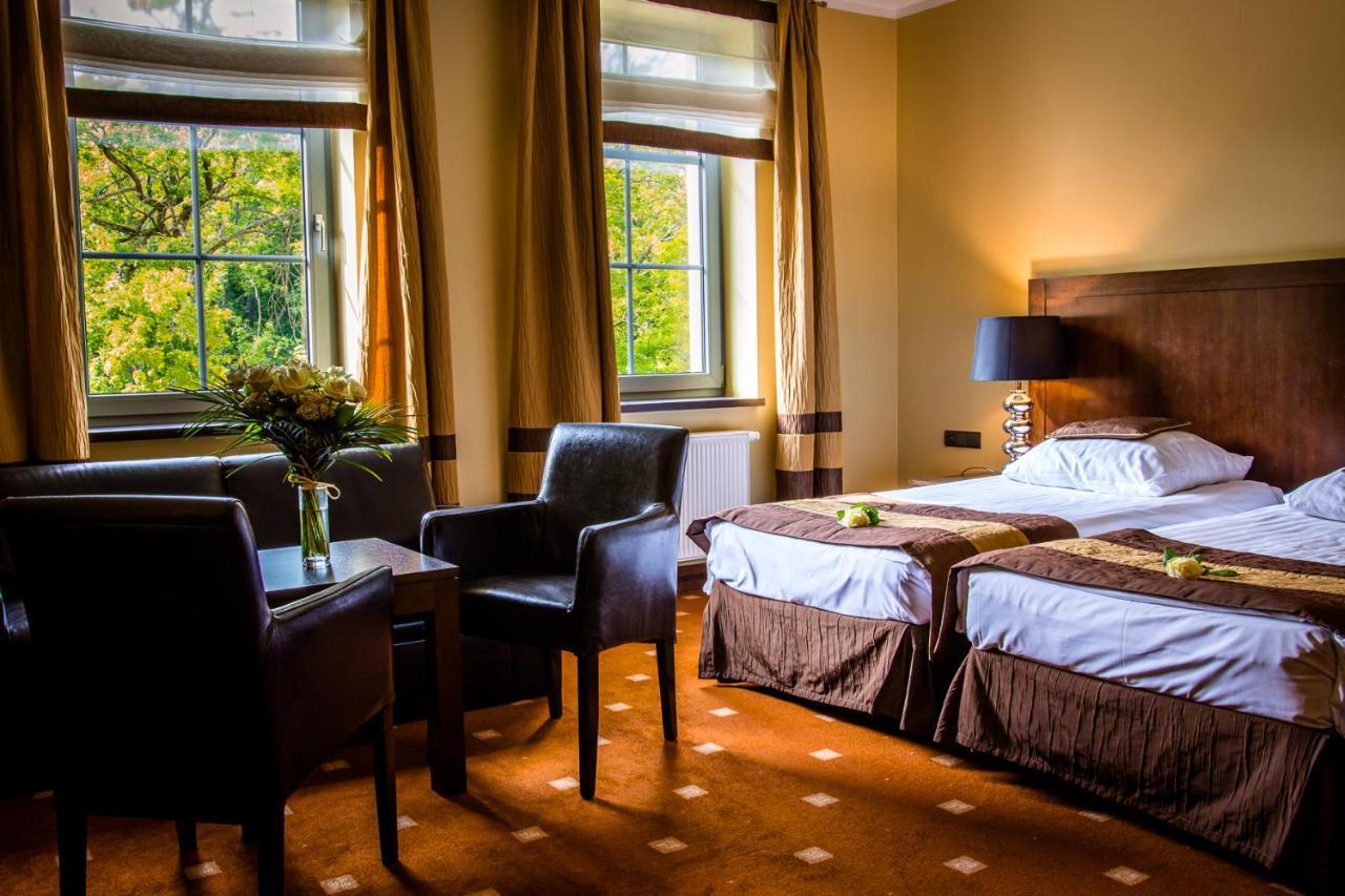 Hotel Nowy Dwor Elizy Blisko Sky Bridge Длуґополе-Здруй Екстер'єр фото